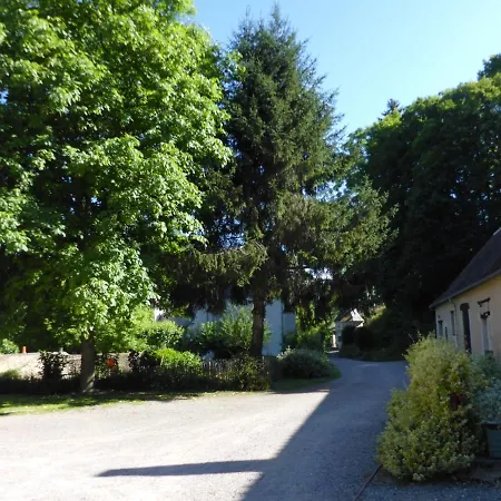 Nyaraló La Petite Bardouillere *